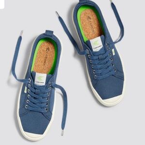 Cariuma Marine Blue Sustainable Canvas Sneaker  Size: Women's 7  Men's 5.5